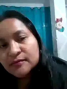 Lucia00xx webcams show profile image 