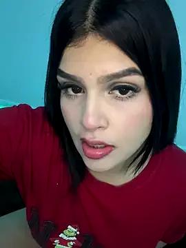 Lucianagirl from StripChat is Freechat