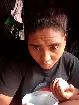Lucy-Ferr from StripChat is Freechat