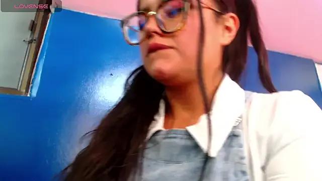 lucy23__ from StripChat is Freechat