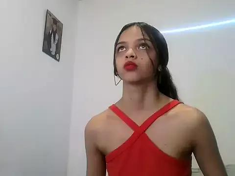 lucy_babyy from StripChat is Freechat
