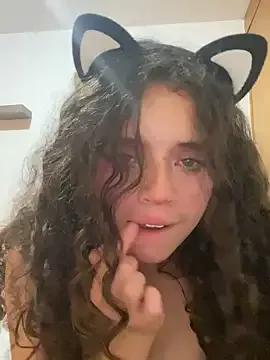 Lucy_YupiSweet from StripChat is Freechat