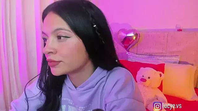Explore our live girls sluts from our Custom and Multi clubs and checkout exclusive access to highly interactive content, such as shape, hair, titties, pussy type and many more.