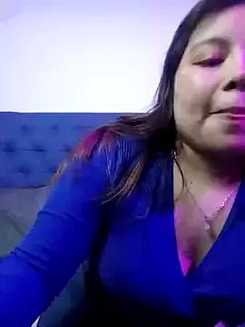 Explore our live girls sluts from our Custom and Multi clubs and checkout exclusive access to highly interactive content, such as shape, hair, titties, pussy type and many more.