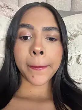 Explore our live girls sluts from our Custom and Multi clubs and checkout exclusive access to highly interactive content, such as shape, hair, titties, pussy type and many more.