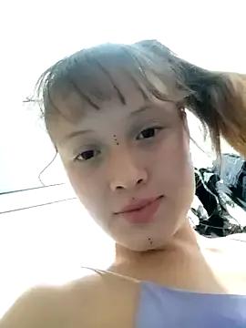 Lucyy06 webcams show profile image 