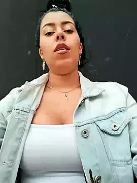 Luianna webcams show profile image 