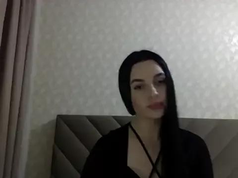 Lulii24 webcams show profile image 