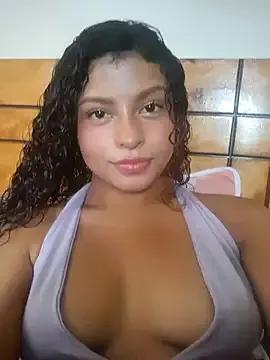 Lulupeach69 from StripChat