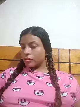 Lulupeach69 from StripChat