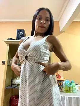 Luna025 from StripChat is Freechat