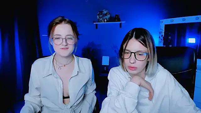 Explore our live girls sluts from our Custom and Multi clubs and checkout exclusive access to highly interactive content, such as shape, hair, titties, pussy type and many more.
