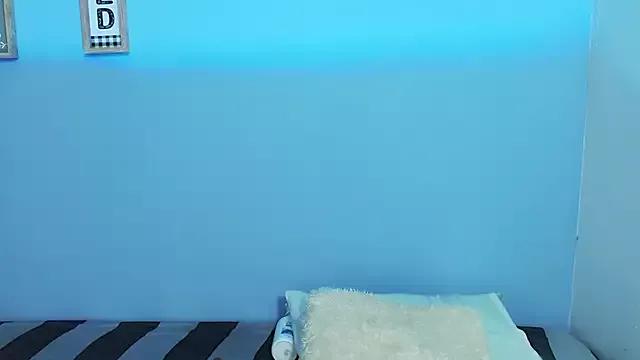 luna_hawks from StripChat is Freechat