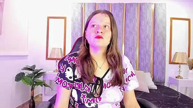 Explore our live girls sluts from our Custom and Multi clubs and checkout exclusive access to highly interactive content, such as shape, hair, titties, pussy type and many more.
