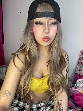 lunaapppp from StripChat is Freechat