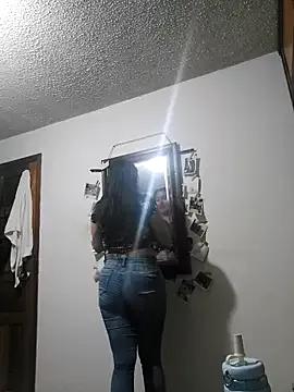 LunaBaby- from StripChat is Freechat