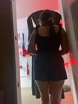 Explore our live girls sluts from our Custom and Multi clubs and checkout exclusive access to highly interactive content, such as shape, hair, titties, pussy type and many more.