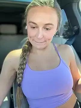 Explore our live girls sluts from our Custom and Multi clubs and checkout exclusive access to highly interactive content, such as shape, hair, titties, pussy type and many more.