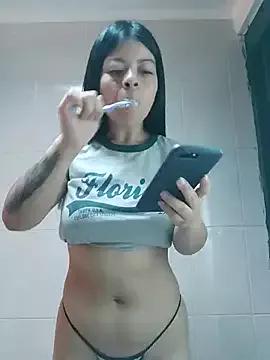Explore our live girls sluts from our Custom and Multi clubs and checkout exclusive access to highly interactive content, such as shape, hair, titties, pussy type and many more.