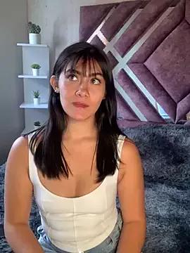 LunaMartinez_Pink webcams show profile image 