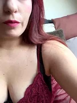 Explore our live girls sluts from our Custom and Multi clubs and checkout exclusive access to highly interactive content, such as shape, hair, titties, pussy type and many more.
