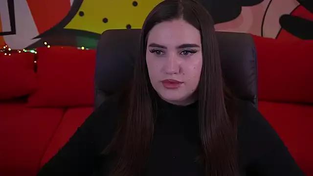 LunaPearll on StripChat