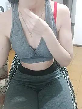 Explore our live girls sluts from our Custom and Multi clubs and checkout exclusive access to highly interactive content, such as shape, hair, titties, pussy type and many more.