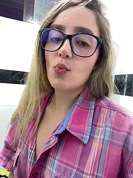 Explore our live girls sluts from our Custom and Multi clubs and checkout exclusive access to highly interactive content, such as shape, hair, titties, pussy type and many more.