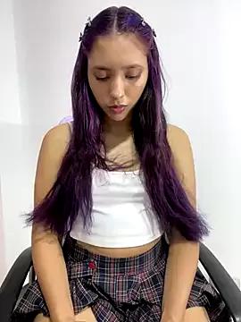 LunaWink_1_ webcams show profile image 