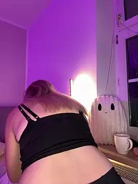 Photos of lunawolf21 from StripChat is Freechat