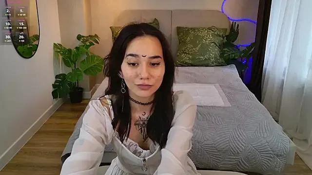 Lunel_kitten from StripChat is Freechat