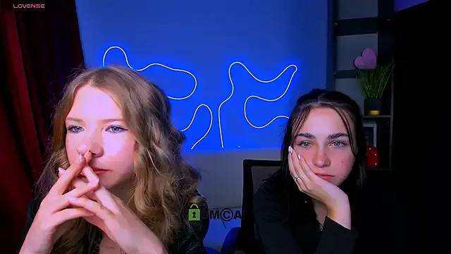 lunna_bella_ from StripChat is Freechat