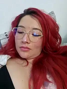 lunnaa_ from StripChat