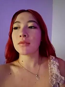 lunnaa_ from StripChat is Freechat