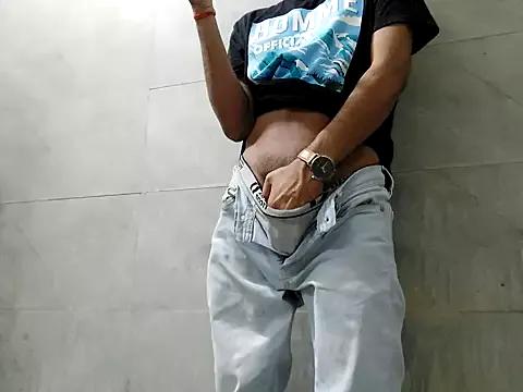 Lustyluckyy from StripChat is Freechat
