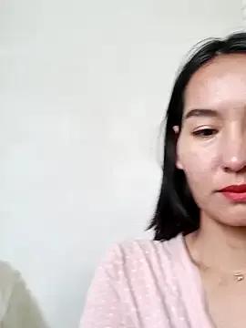 Luu-Lii777 from StripChat