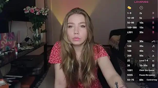 Explore our live girls sluts from our Custom and Multi clubs and checkout exclusive access to highly interactive content, such as shape, hair, titties, pussy type and many more.