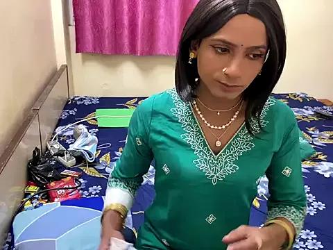 Photos of LuvLayla from StripChat is Freechat