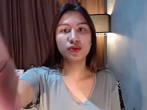 luxxy_grand from StripChat