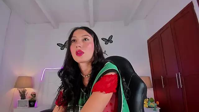 Explore our live girls sluts from our Custom and Multi clubs and checkout exclusive access to highly interactive content, such as shape, hair, titties, pussy type and many more.