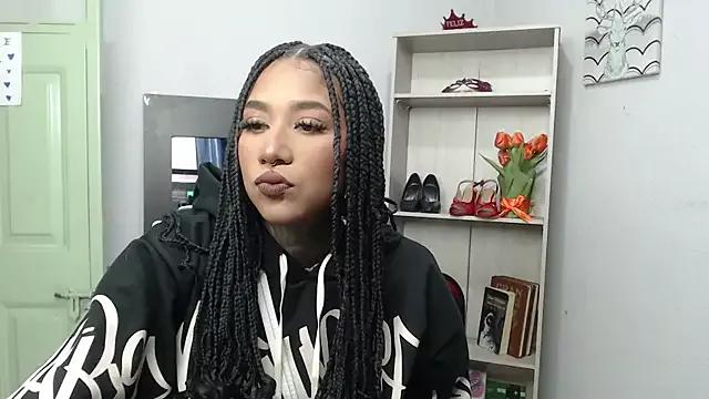 lyam_ebony from StripChat is Freechat