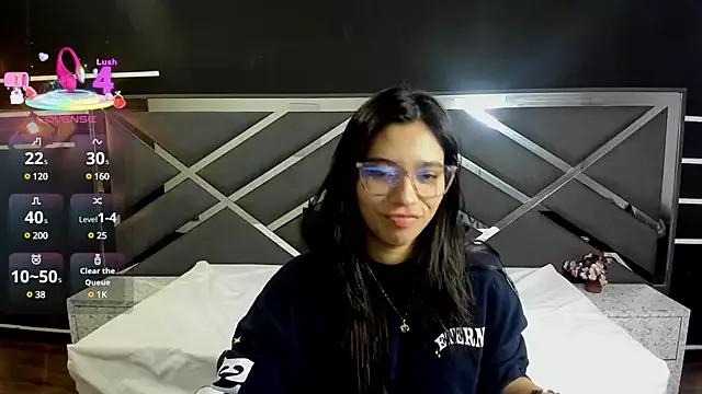 LyaScott from StripChat is Freechat