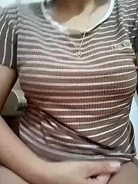Lyly_hd from StripChat is Freechat