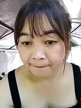 Lyly_nuce from StripChat