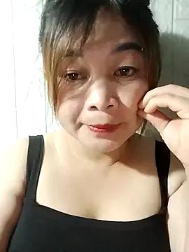 Lyly_nuce from StripChat