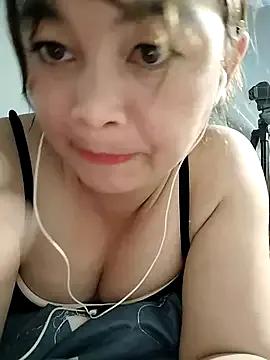 Lyly_nuce from StripChat