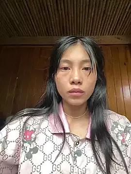 LylyOx9 from StripChat