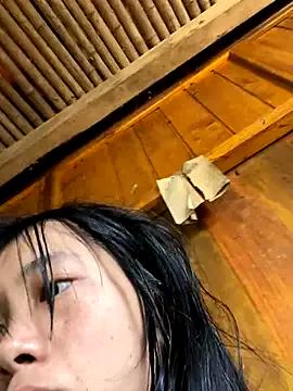 LylyOx9 from StripChat