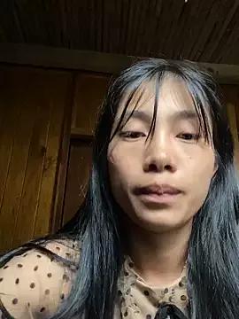 LylyOx9 from StripChat