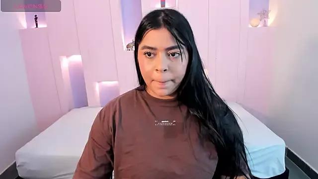 LyndaKimm from StripChat is Freechat